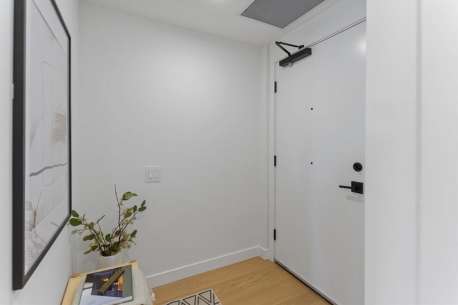 307 8120 Oak Street Vancouver, BC - 17