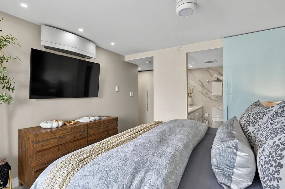907 2201 Pine Street Vancouver, BC - 11