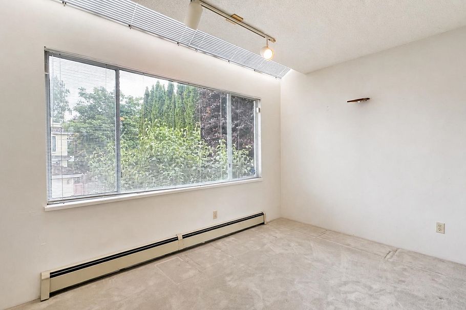 4438 W 4th Avenue Vancouver, BC - 27