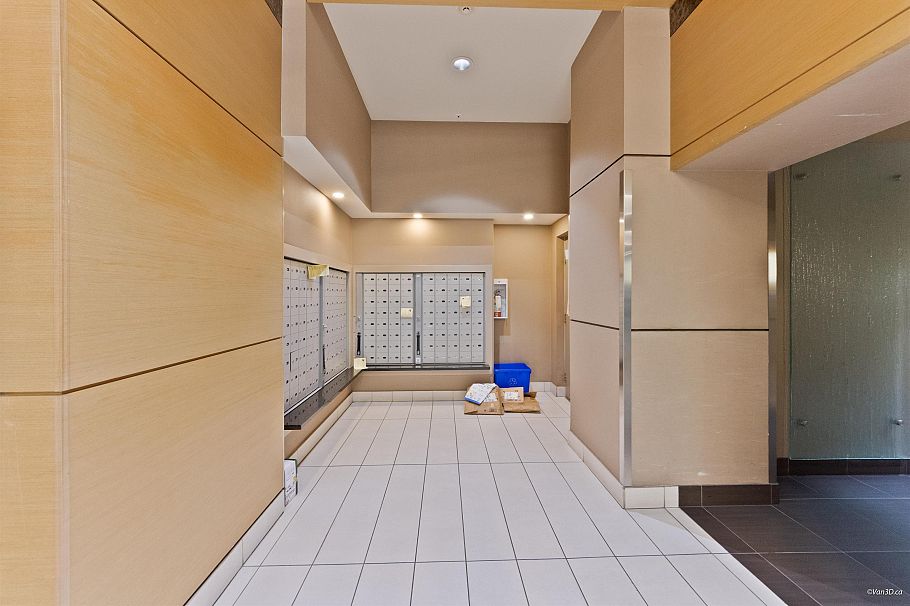 1501 565 Smithe Street Vancouver, BC - 30
