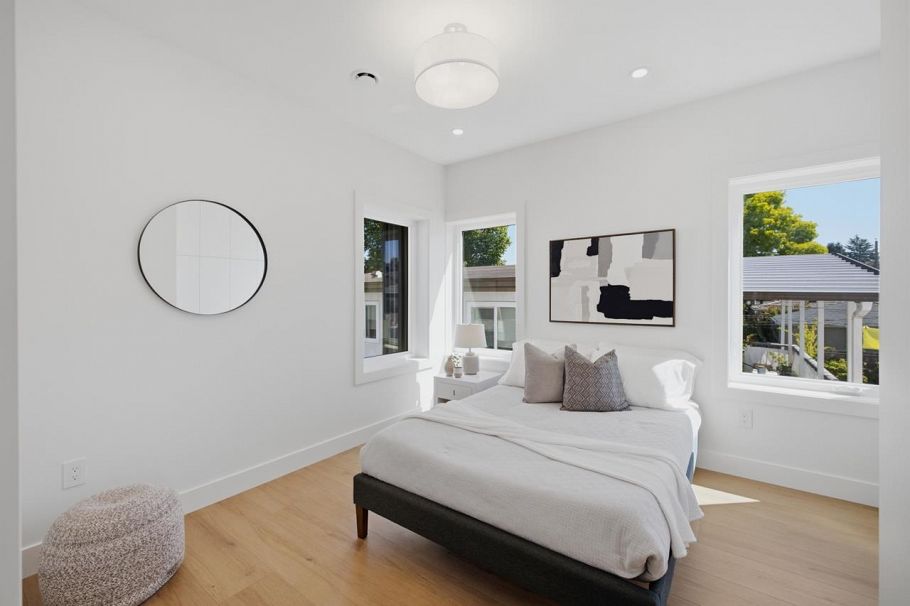 3016 E 19th Avenue Vancouver, BC - 22