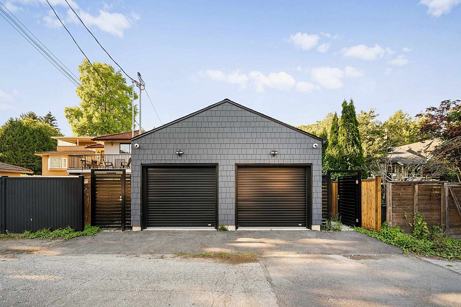 1 2764 W 14 Avenue Vancouver, BC - 29