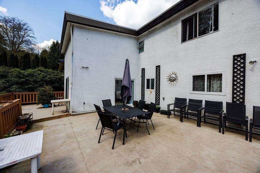 4339 Cliffmont Road North Vancouver, BC - 4