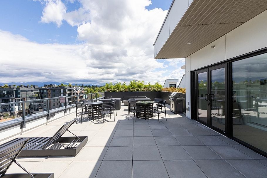 403 2268 E Broadway Vancouver, BC - 19