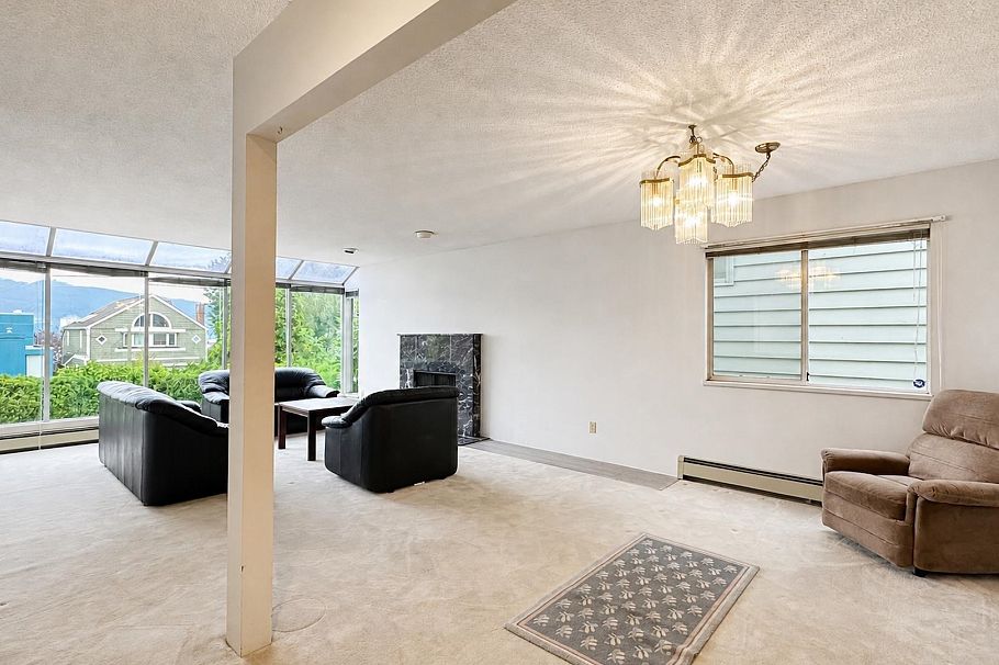 4438 W 4th Avenue Vancouver, BC - 15