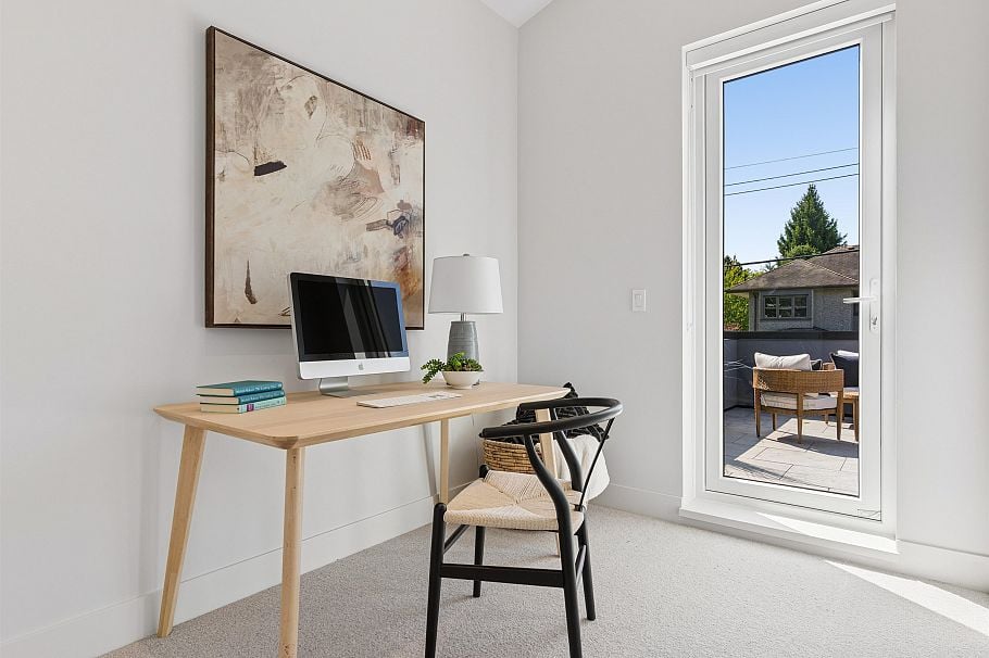 2 3060 W 34th Avenue Vancouver, BC - 24