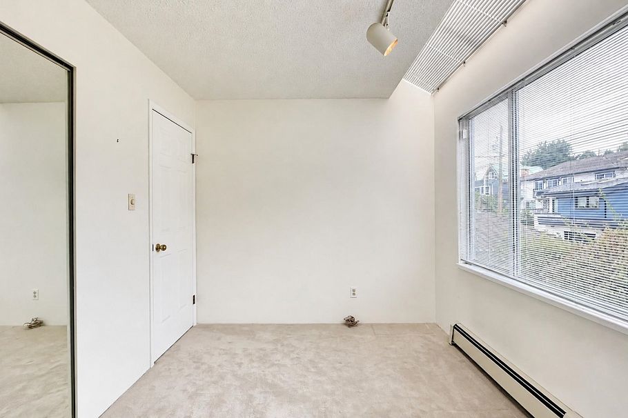4438 W 4th Avenue Vancouver, BC - 28