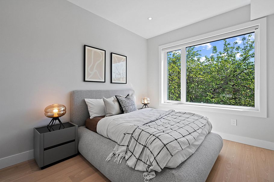 1 4845 Commercial Street Vancouver, BC - 40