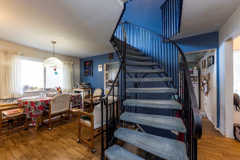 4339 Cliffmont Road North Vancouver, BC - 19