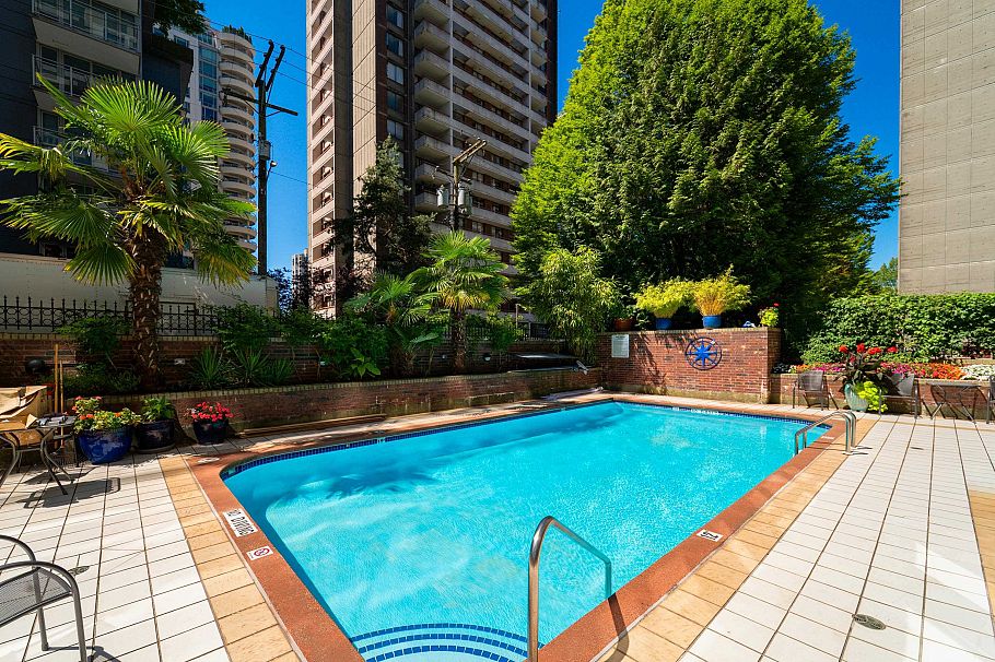 905 1010 Burnaby Street Vancouver, BC - 37