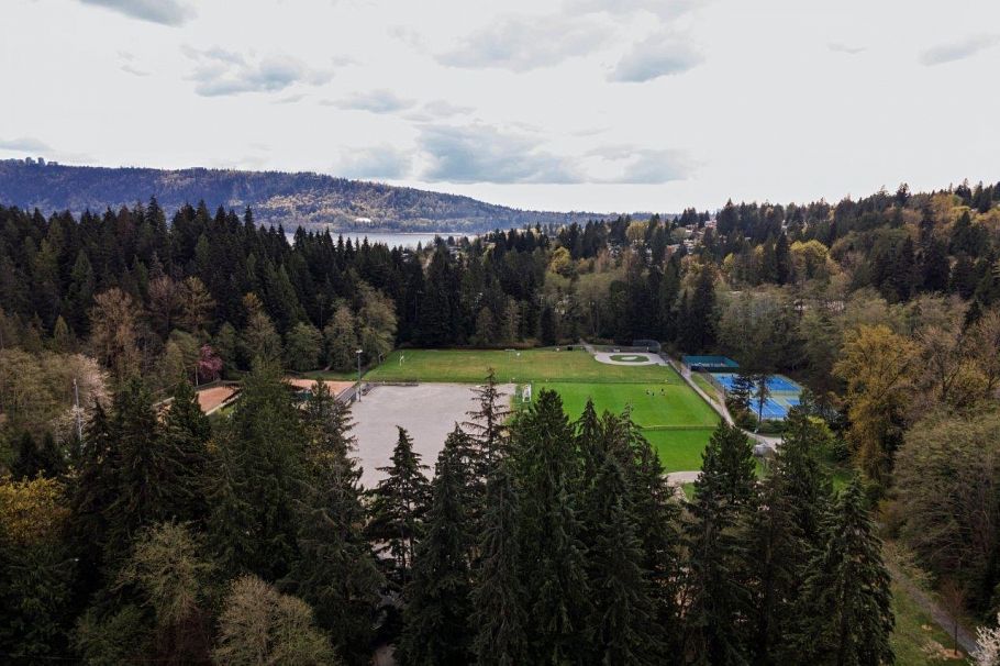 4339 Cliffmont Road North Vancouver, BC - 14