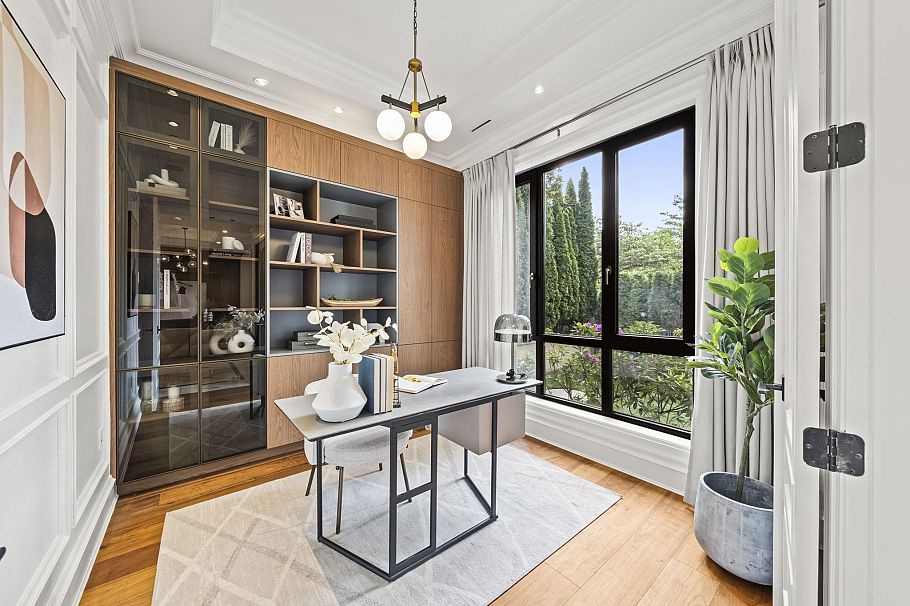 4347 W 9th Avenue Vancouver, BC - 9