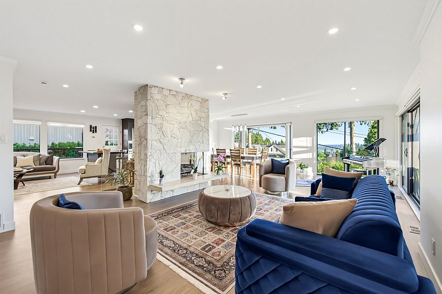 212 W Balmoral Road North Vancouver, BC - 31