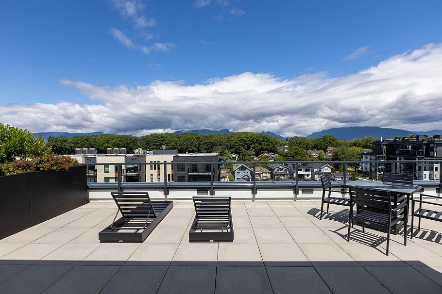 504 2268 E Broadway Vancouver, BC - 21