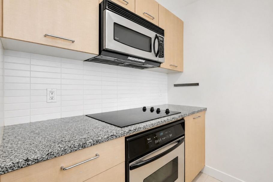601 1199 Seymour Street Vancouver, BC - 7