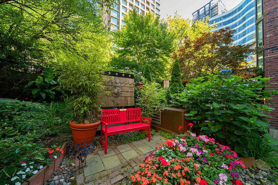 905 1010 Burnaby Street Vancouver, BC - 38