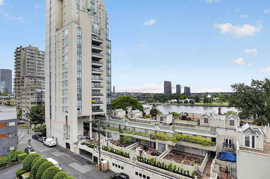 407 1330 Harwood Street Vancouver, BC - 18