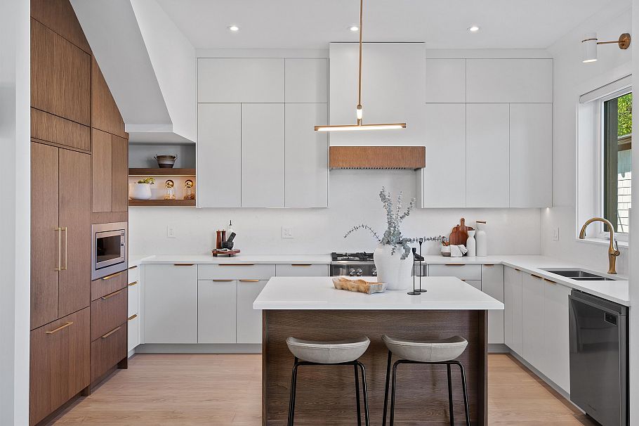 1 4845 Commercial Street Vancouver, BC - 17