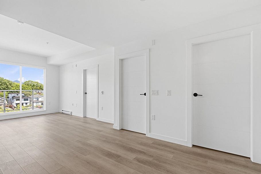 507 2268 E Broadway Vancouver, BC - 5