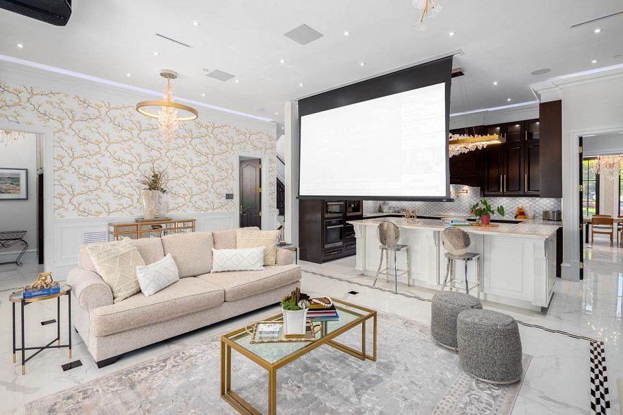 8483 Wiltshire Street Vancouver, BC - 8
