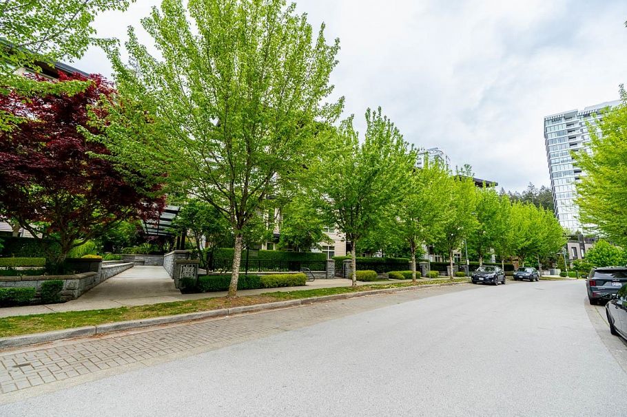 112 5779 Birney Avenue Vancouver, BC - 2