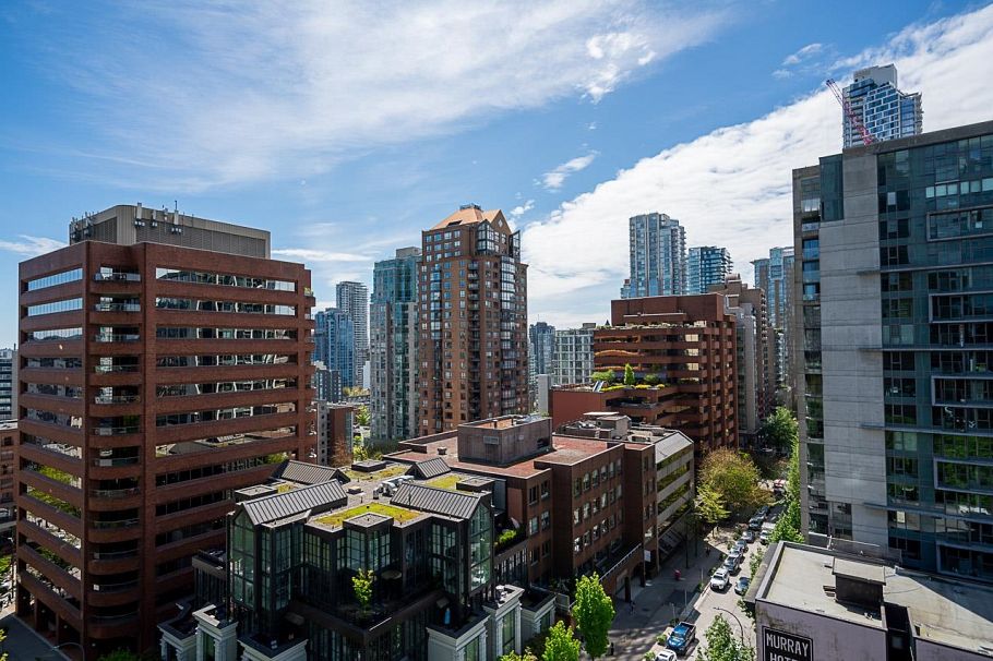 1201 1050 Burrard Street Vancouver, BC - 14