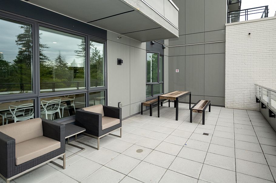 214 707 3rd Street East North Vancouver, BC - 24