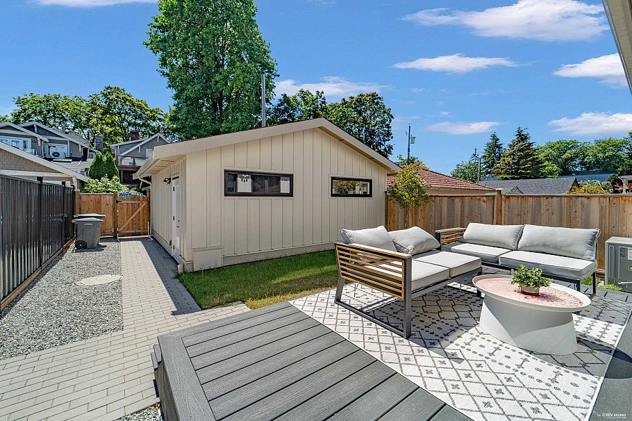 2 448 W 20th Avenue Vancouver, BC - 30