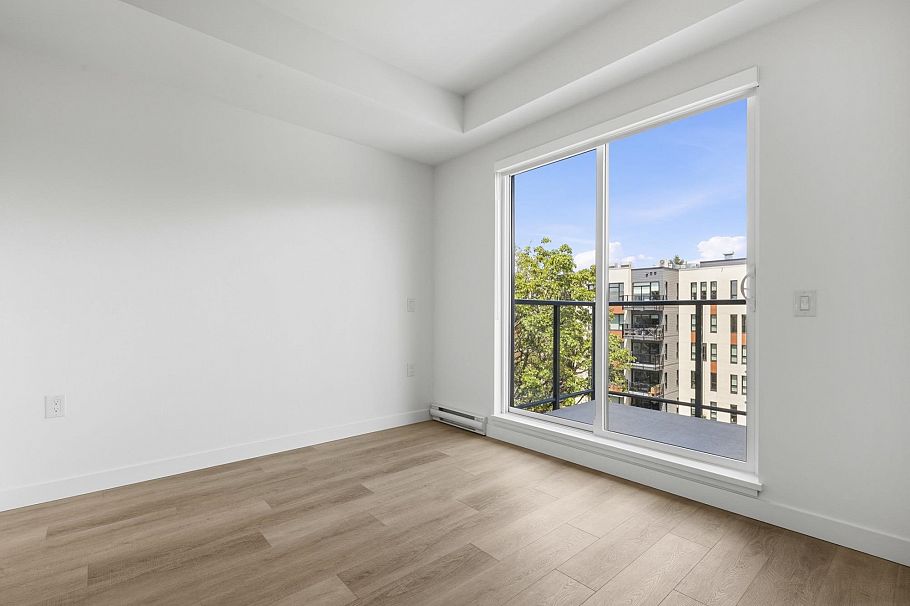 504 2268 E Broadway Vancouver, BC - 7