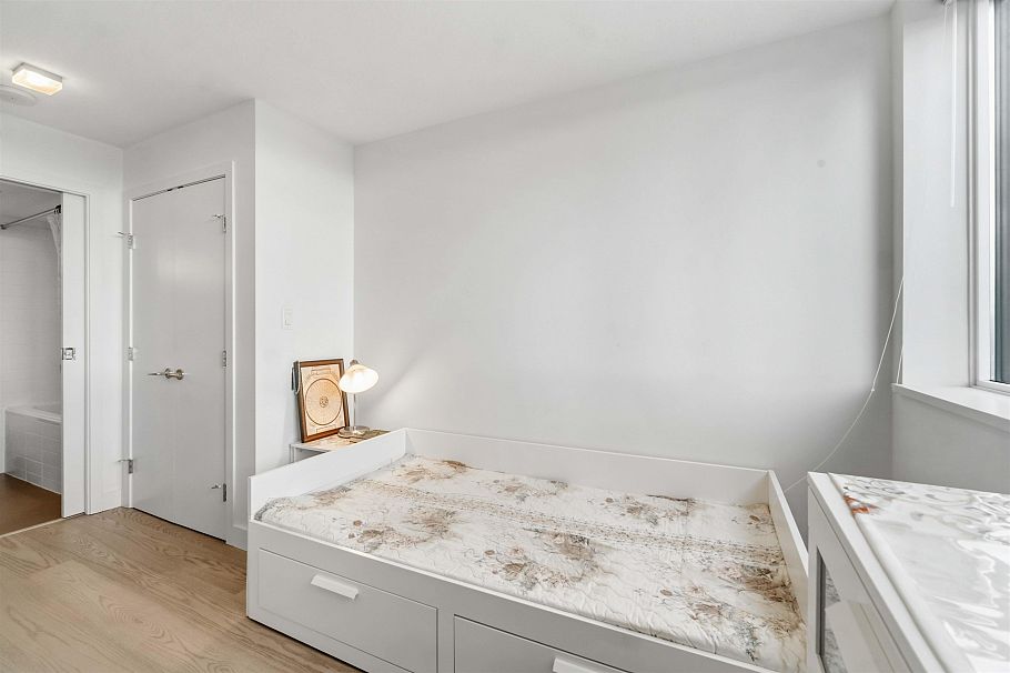 2303 1325 Rolston Street Vancouver, BC - 11