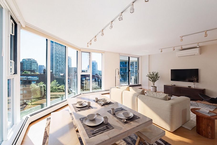 905 1010 Burnaby Street Vancouver, BC - 1