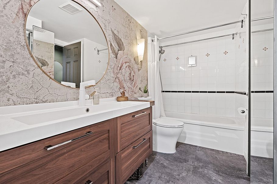 106 1710 W 13th Avenue Vancouver, BC - 12