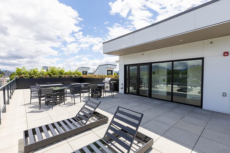 501 2268 E Broadway Vancouver, BC - 20