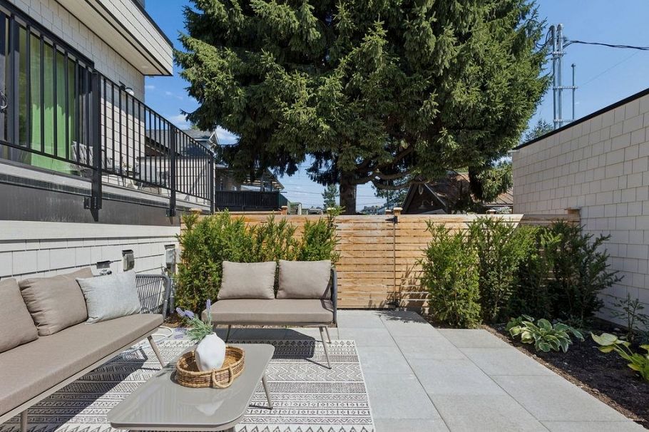 3 2124 E 8 Avenue Vancouver, BC - 34