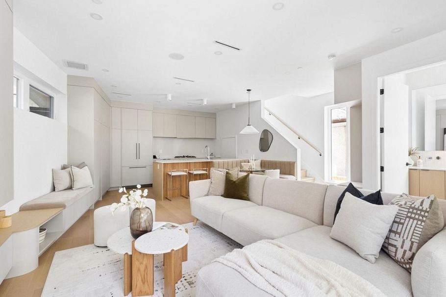 1 2124 E 8 Avenue Vancouver, BC - 7