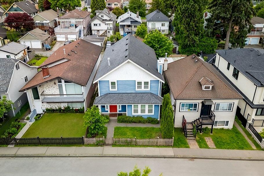 3795 Fleming Street Vancouver, BC - 3