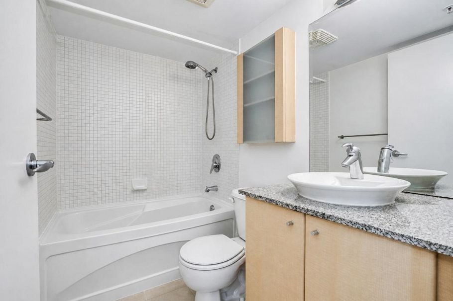 601 1199 Seymour Street Vancouver, BC - 17