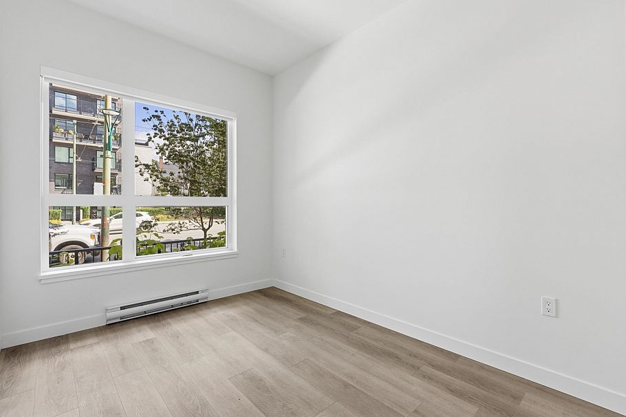 102 2268 E Broadway Vancouver, BC - 6