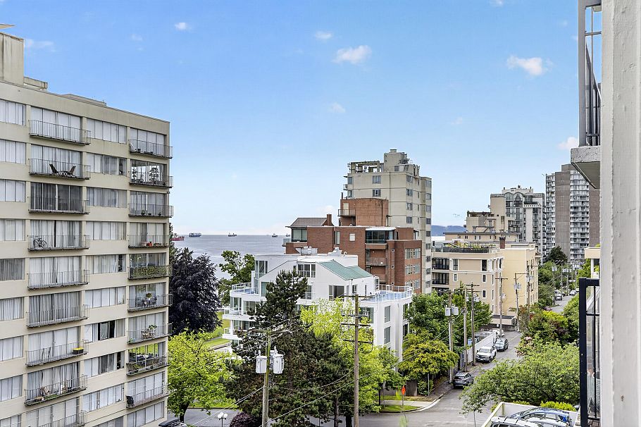 407 1330 Harwood Street Vancouver, BC - 37