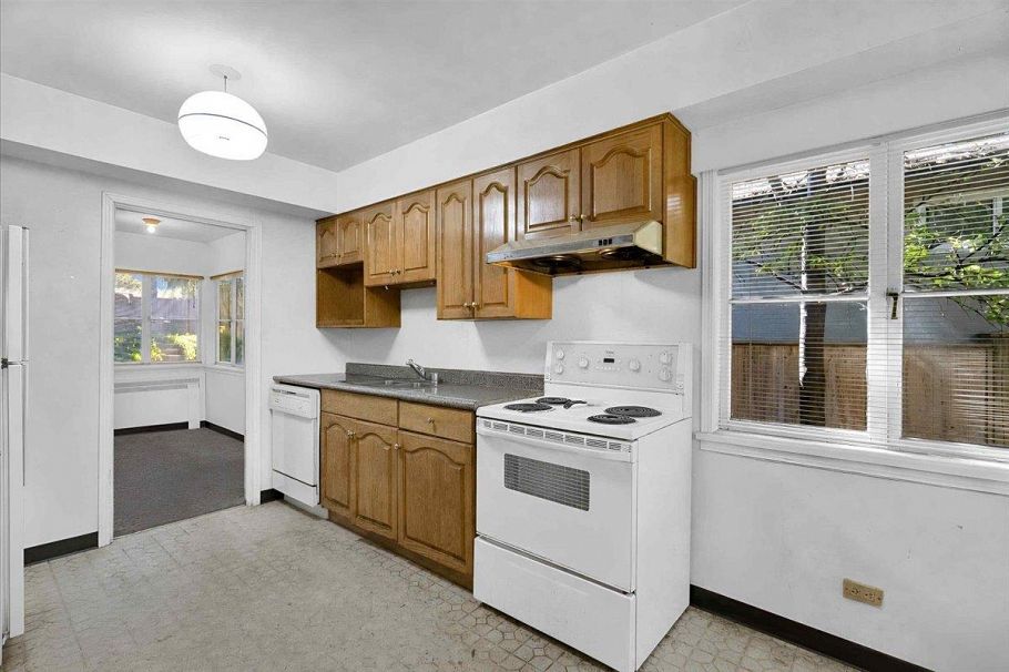5070 Willow Street Vancouver, BC - 10