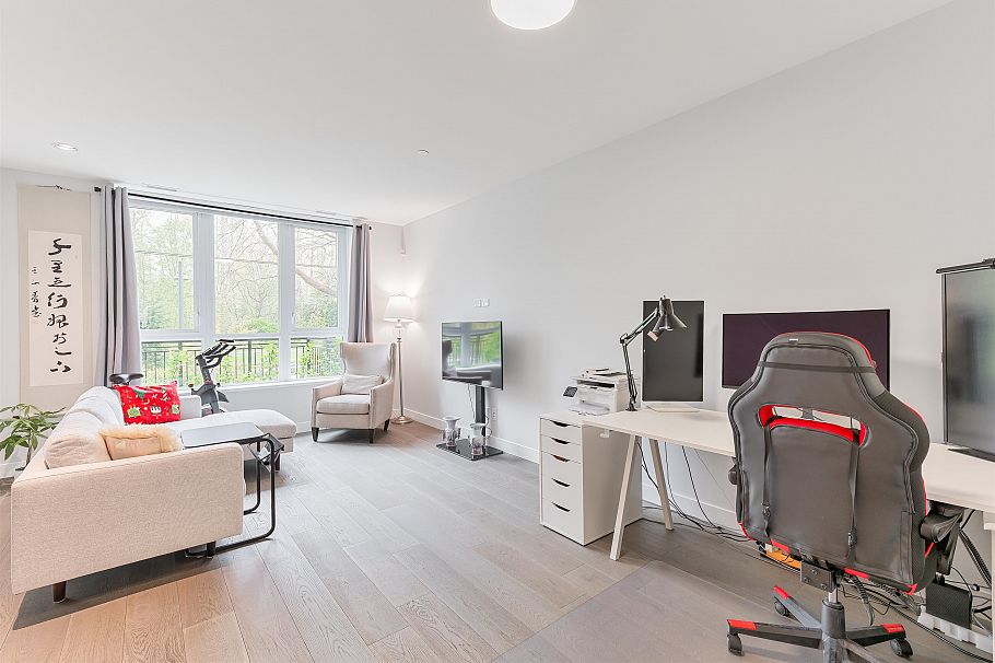 5336 University Boulevard Vancouver, BC - 1