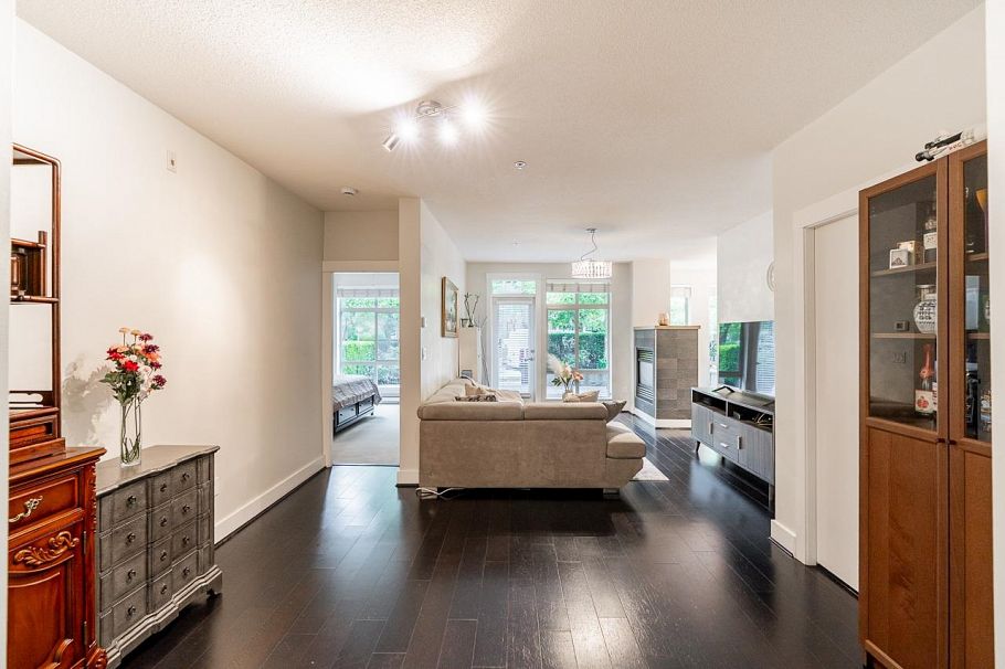 112 5779 Birney Avenue Vancouver, BC - 4