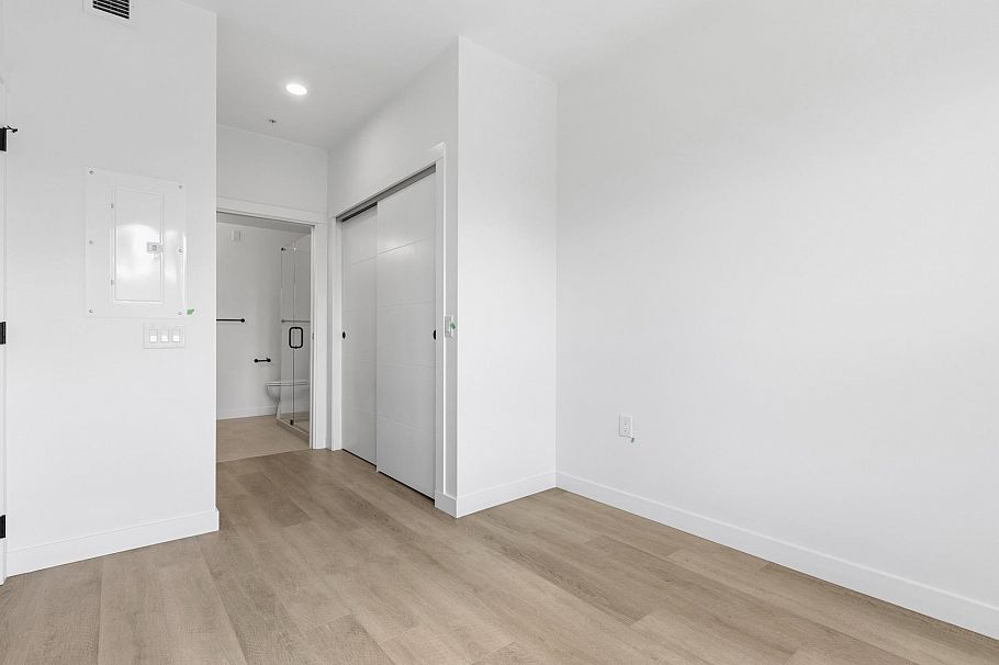 202 2268 E Broadway Vancouver, BC - 14