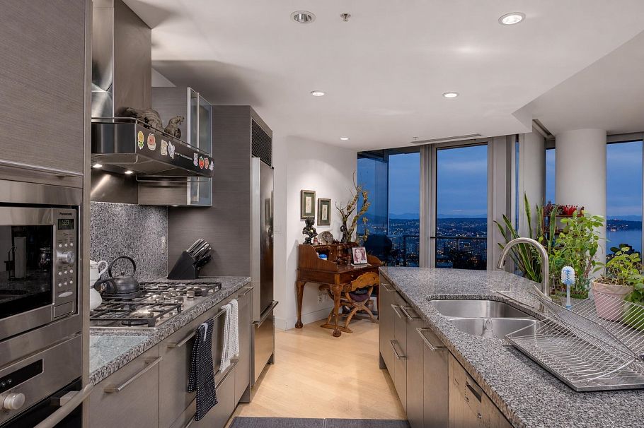 3807 1111 Alberni Street Vancouver, BC - 6