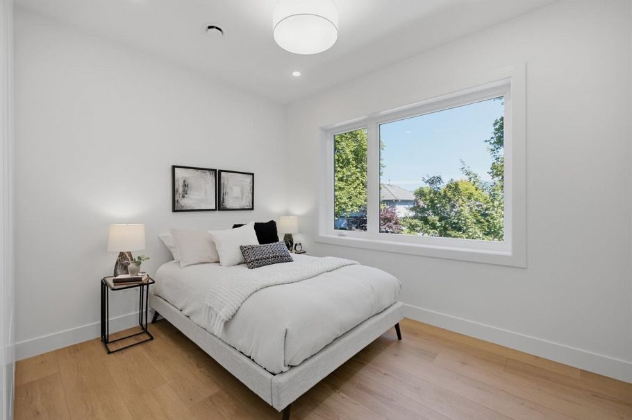 1 3018 E 19th Avenue Vancouver, BC - 13