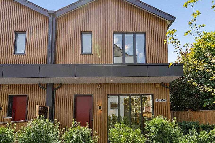 2 3060 W 34th Avenue Vancouver, BC - 2