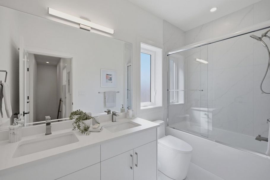 3016 E 19th Avenue Vancouver, BC - 24