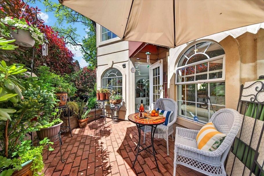 101 888 Bute Street Vancouver, BC - 32