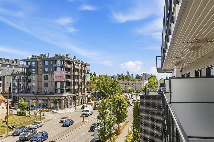 403 2268 E Broadway Vancouver, BC - 16