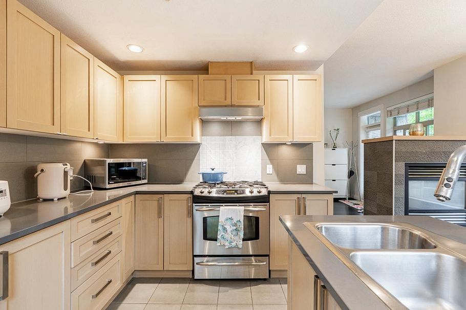 112 5779 Birney Avenue Vancouver, BC - 13